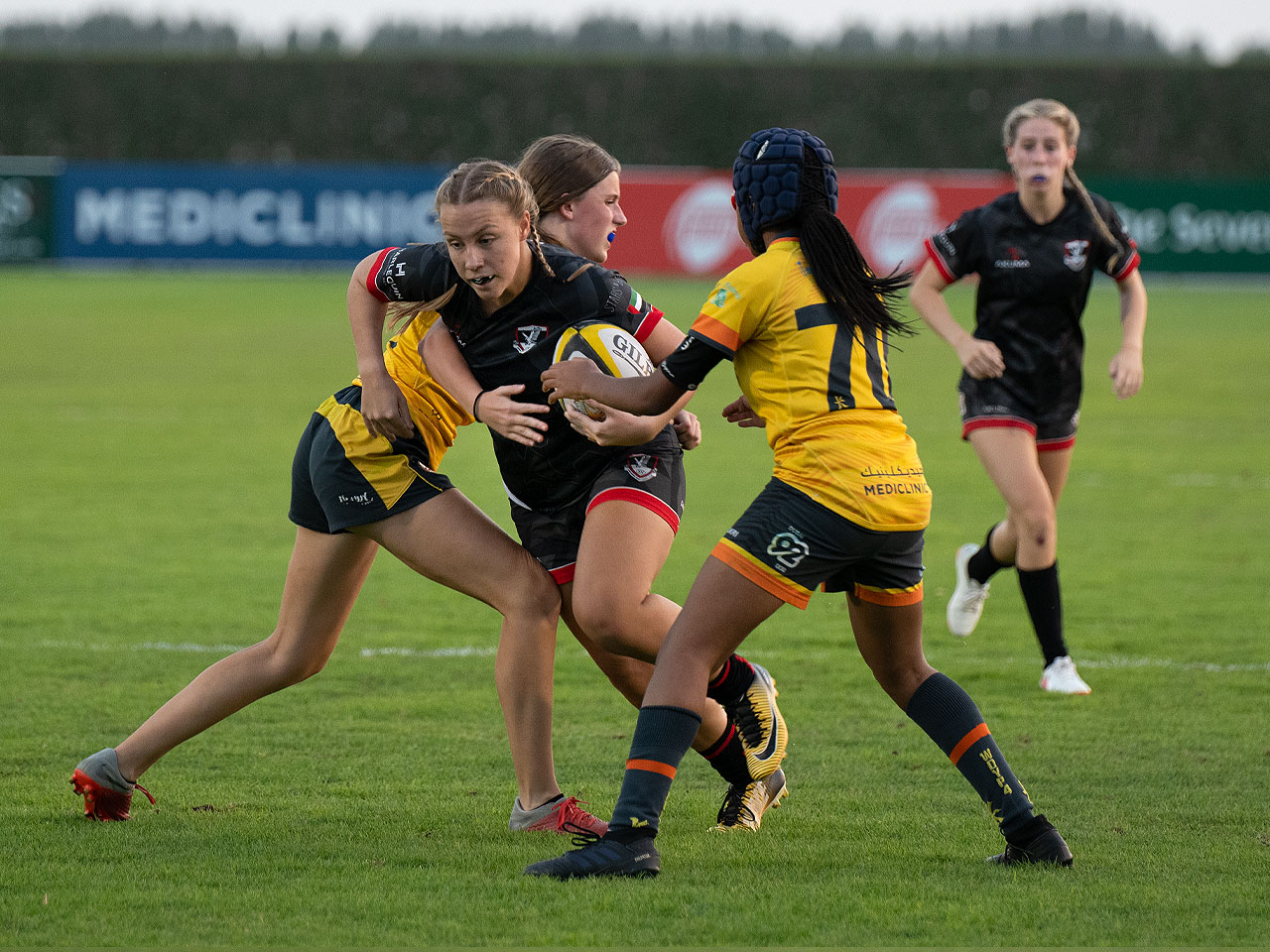 Exiles Jess McKillop crashes through Dubai Hurricanes Ladies